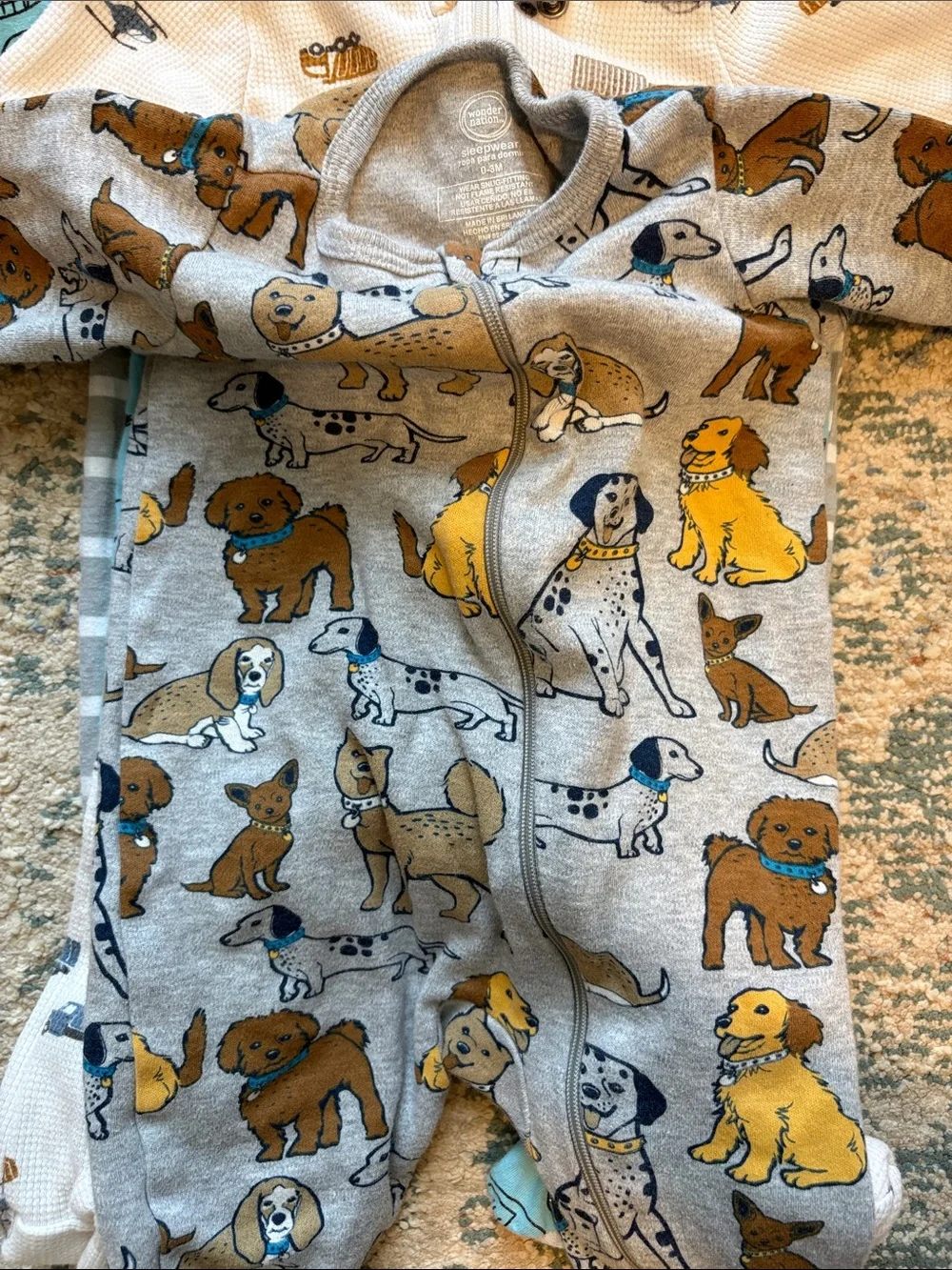 0-3 month baby boy sleepers (6) Carters, Gerber, Onesies, Lullaby Lane